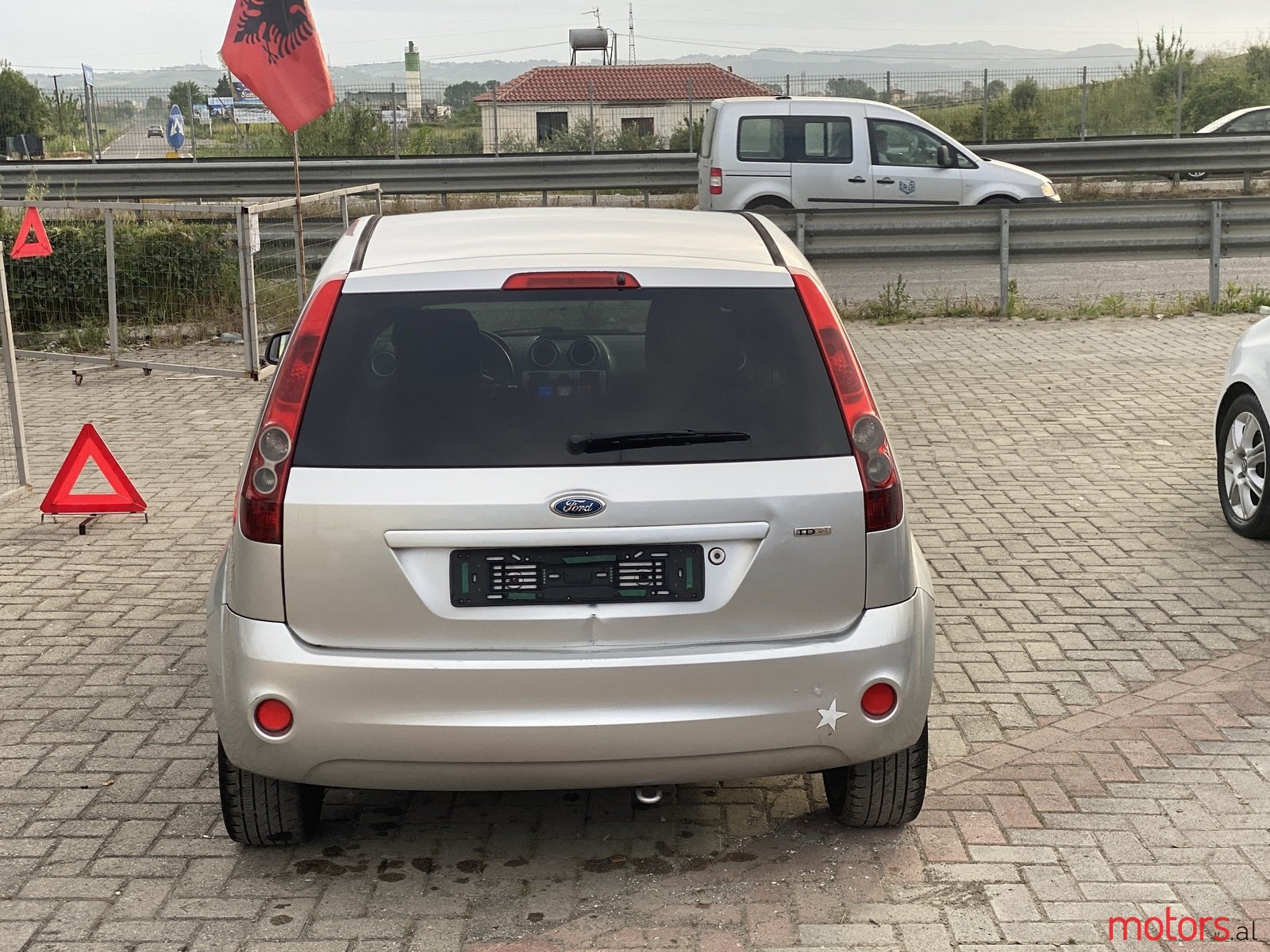 2006' Ford Fiesta photo #5