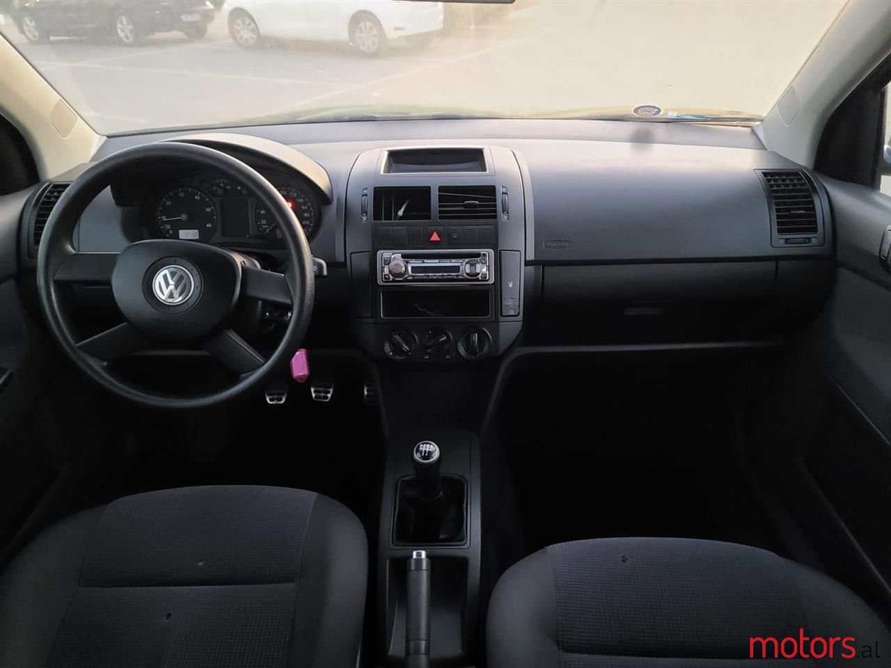 2003' Volkswagen Polo photo #3