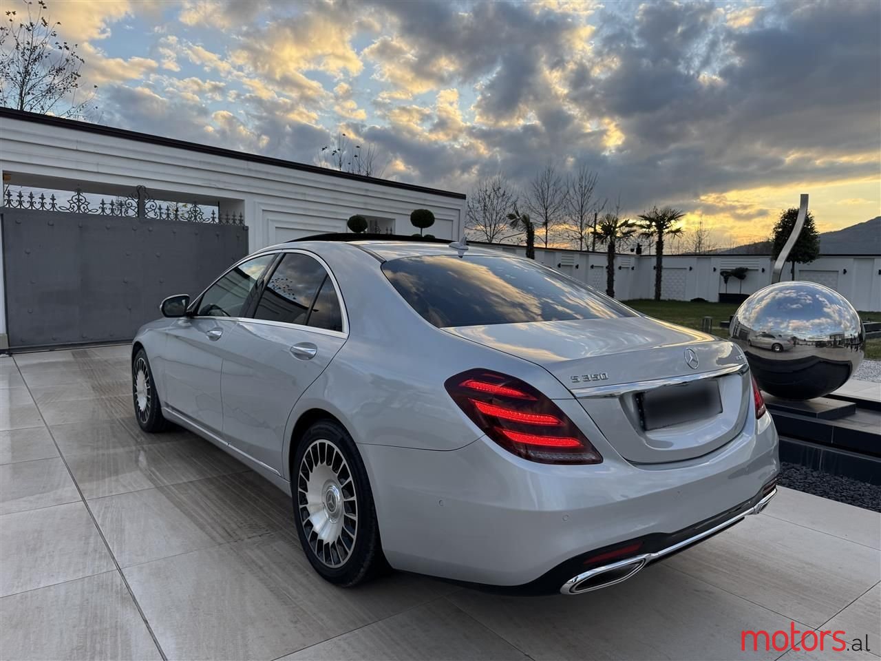 2015' Mercedes-Benz S 350 photo #3