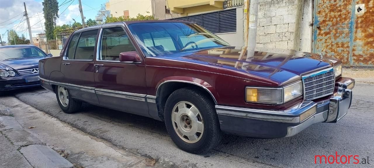 1991' Cadillac Fleetwood photo #2