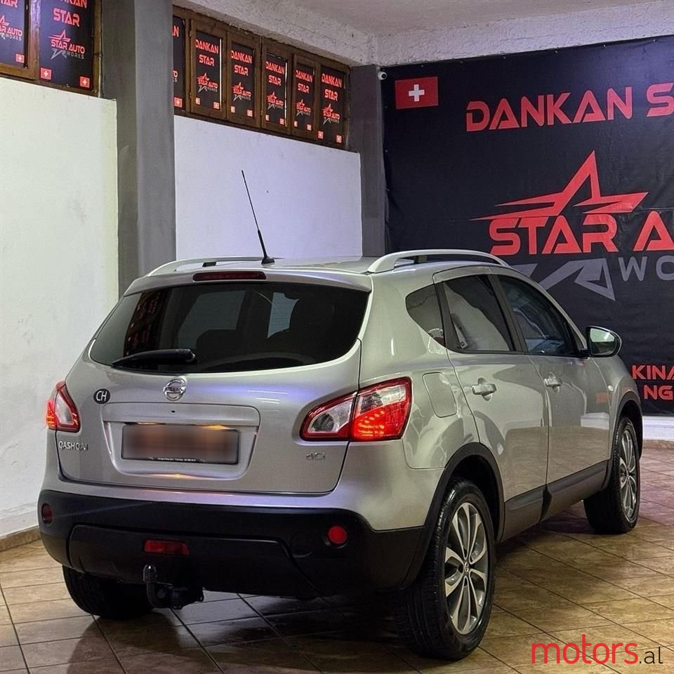 2010' Nissan Qashqai photo #2