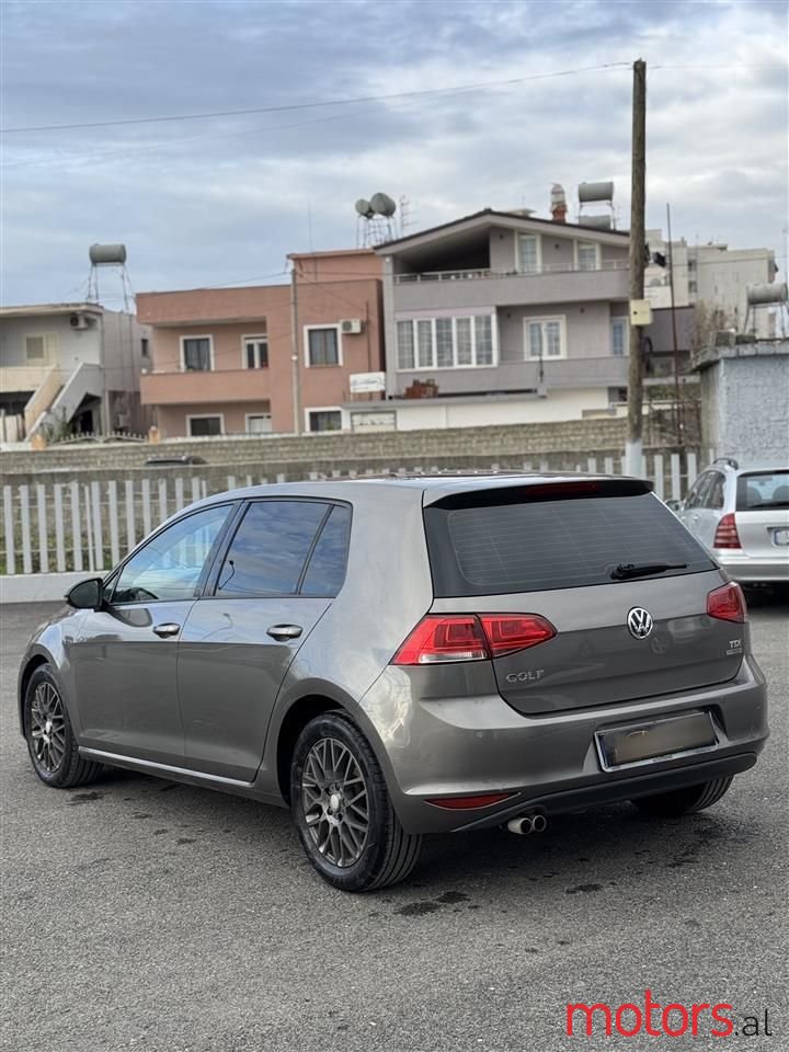 2014' Volkswagen Golf photo #3