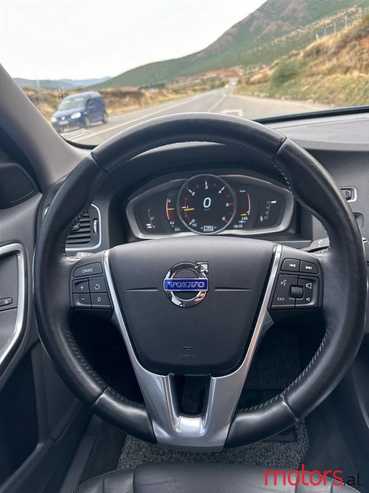 2016' Volvo S60 photo #4