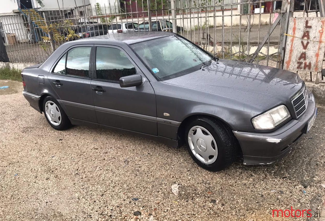 1999' Mercedes-Benz C 220 photo #1