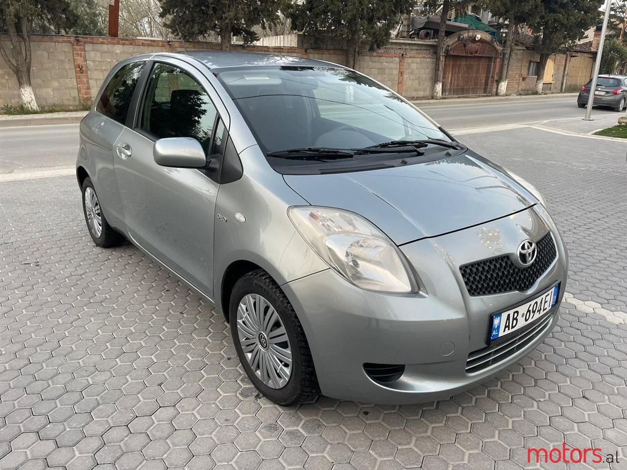 2006' Toyota Yaris photo #1