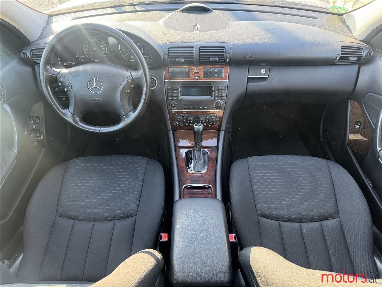 2005' Mercedes-Benz C 200 photo #6