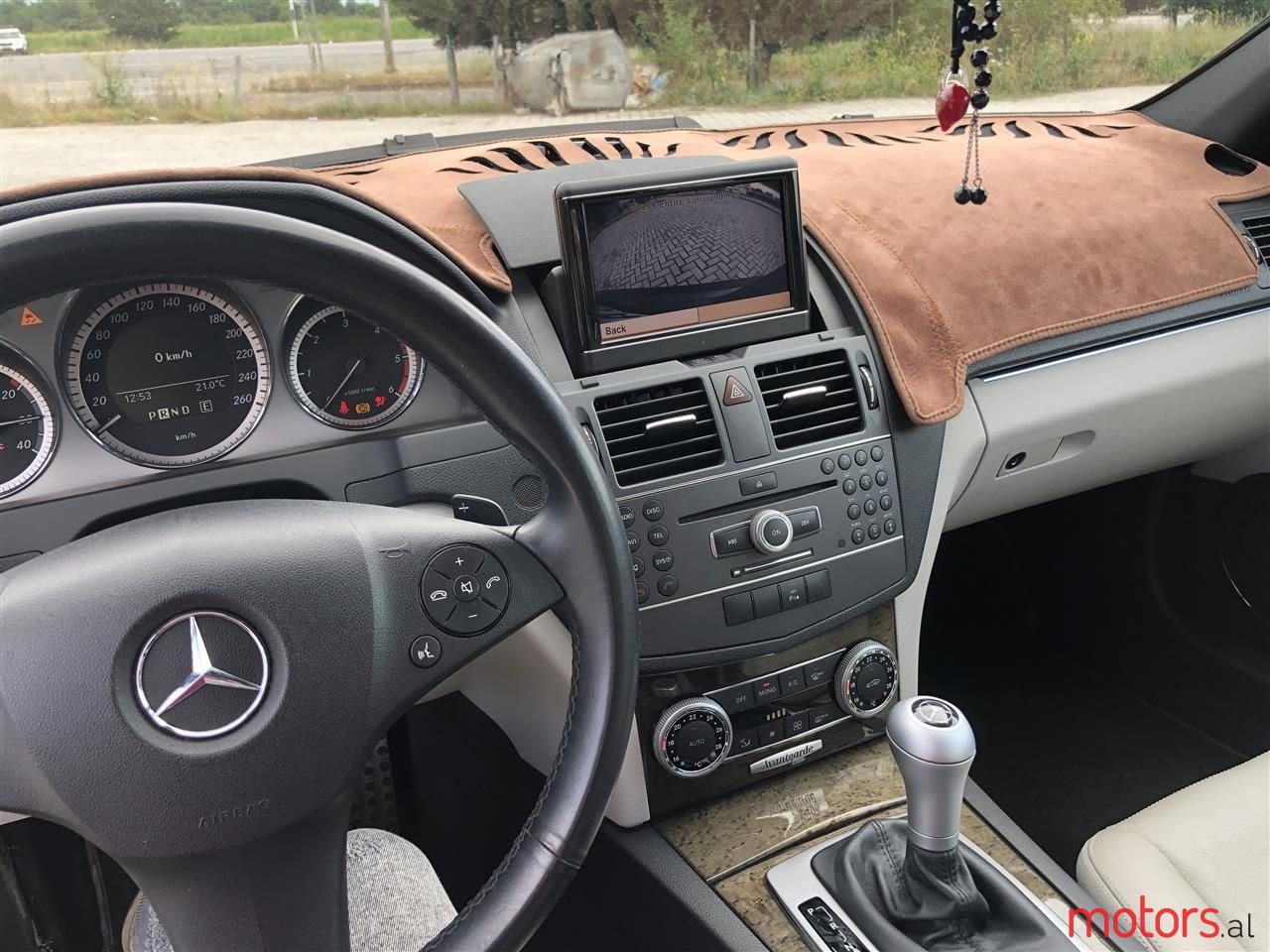 2010' Mercedes-Benz C 200 photo #6