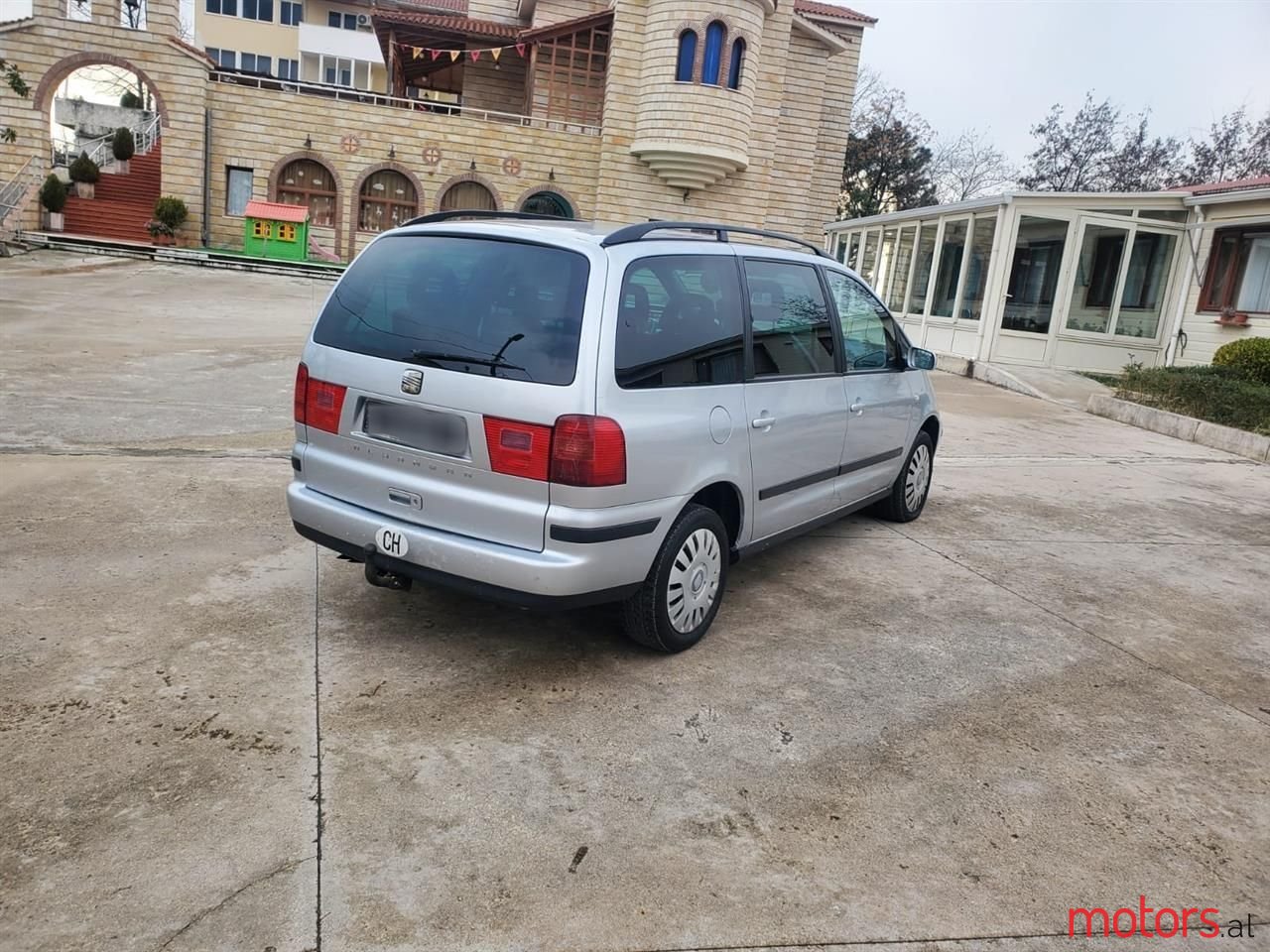 2006' SEAT Alhambra photo #5