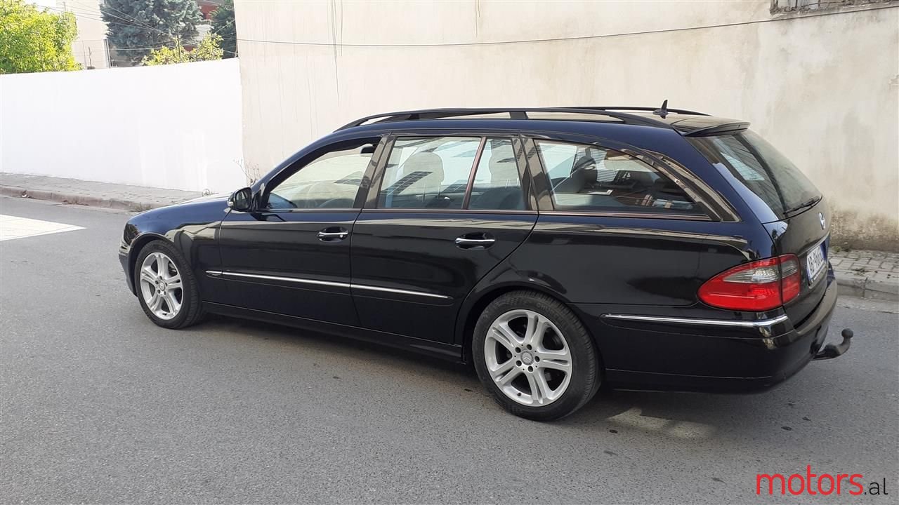 2007' Mercedes-Benz E 220 photo #5