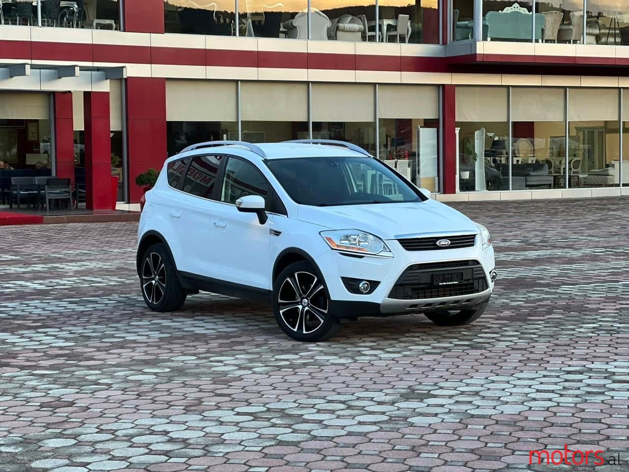 2011' Ford Kuga photo #2