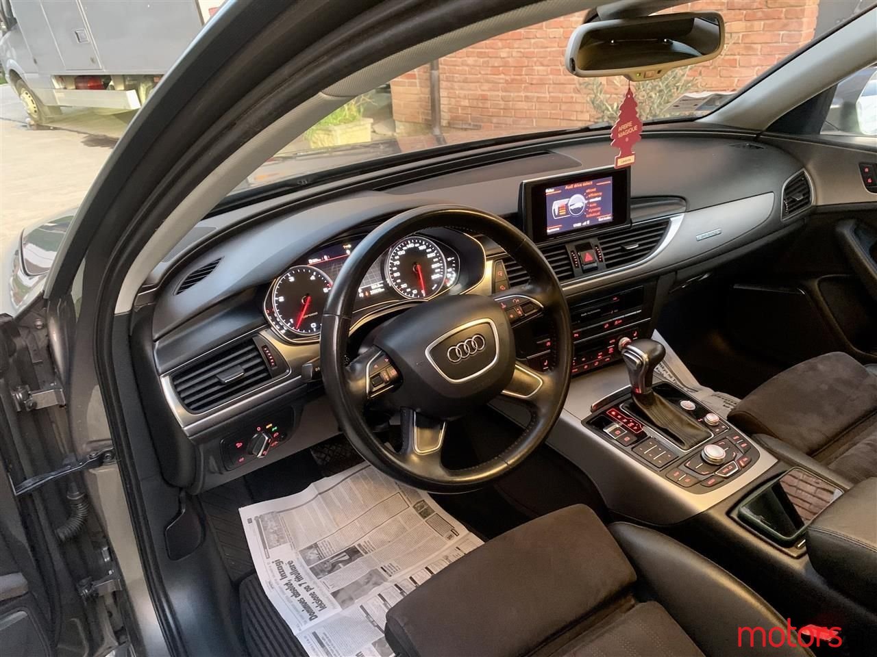 2013' Audi Allroad photo #2