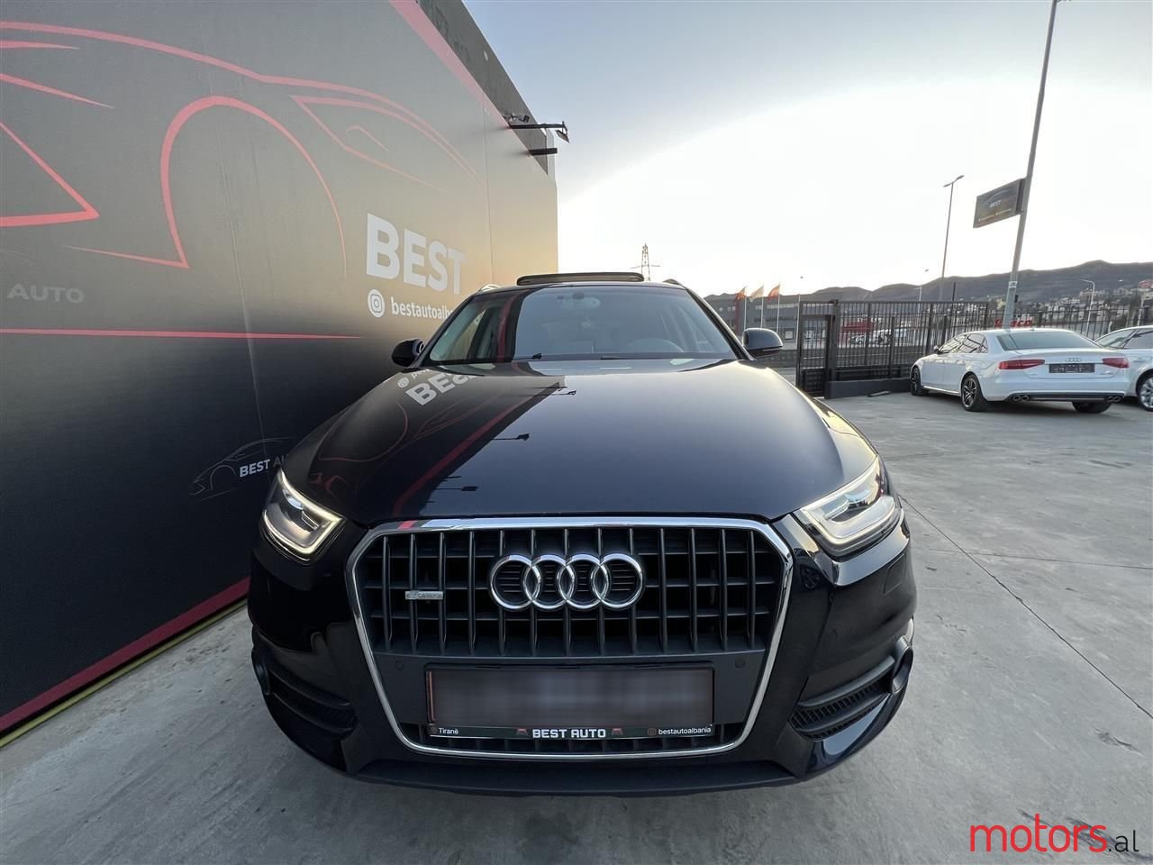 2012' Audi Q3 photo #5