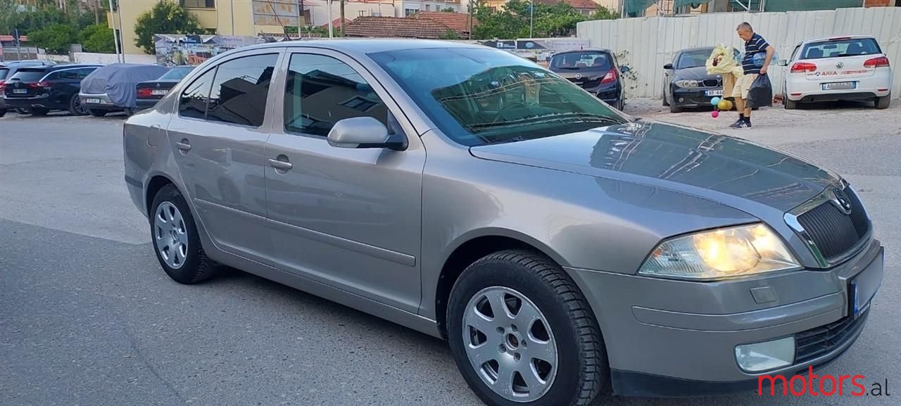 2006' Skoda Octavia photo #3