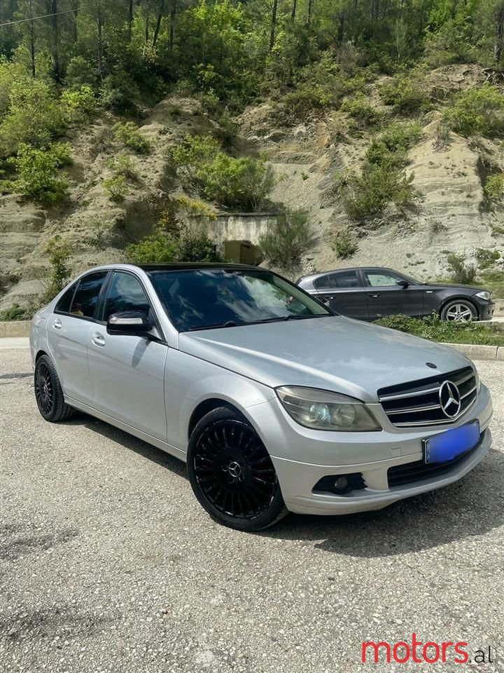 2008' Mercedes-Benz C 220 photo #5