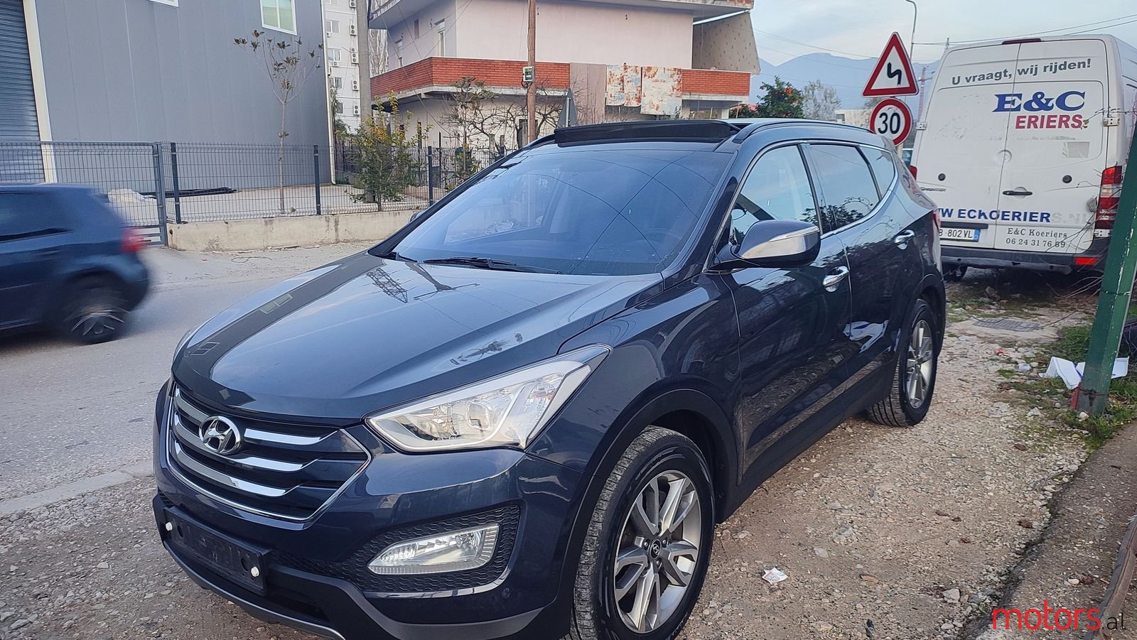 2013' Hyundai Santa Fe photo #1