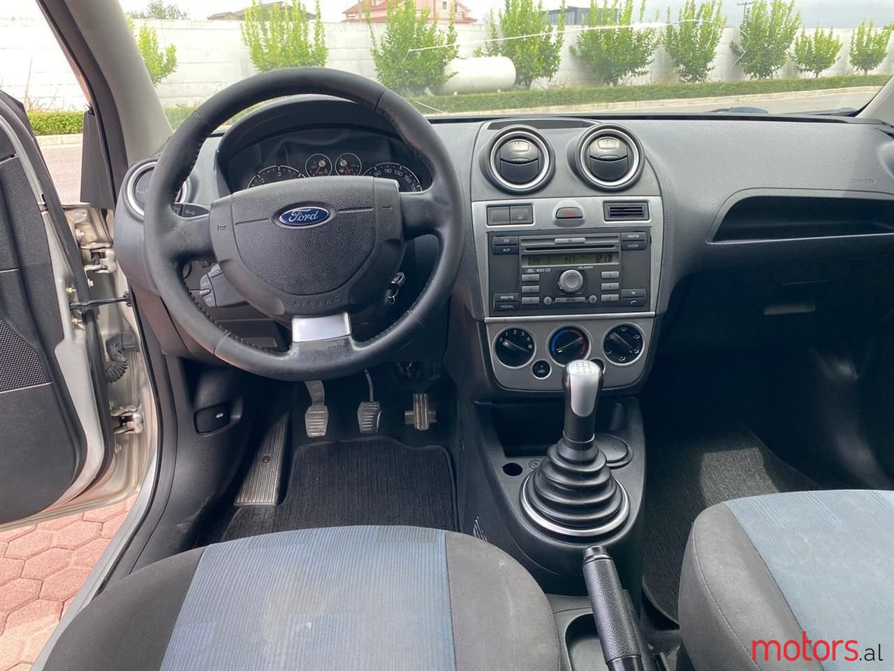 2006' Ford Fiesta photo #3