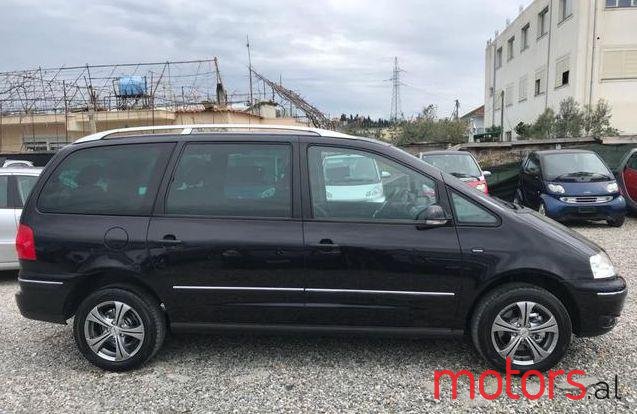 2006' Volkswagen Sharan photo #1