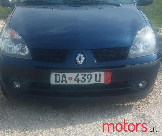 2002' Renault Clio photo #2