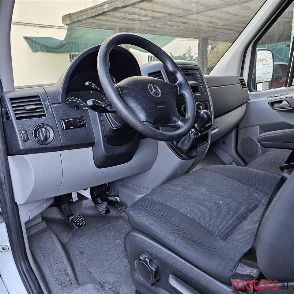 2016' Mercedes-Benz Sprinter photo #6