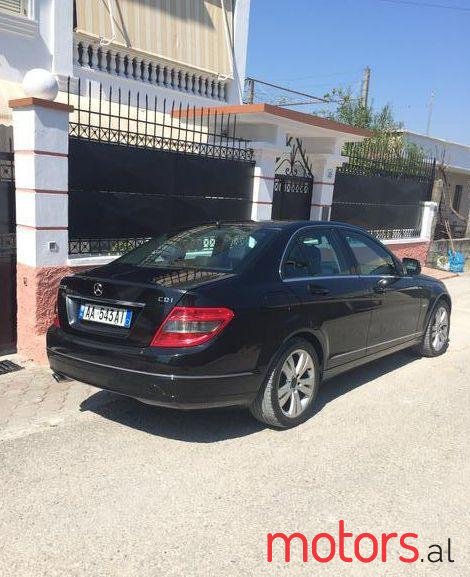 2008' Mercedes-Benz C-Class photo #1