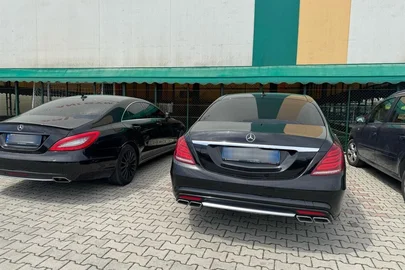 2012' Mercedes-Benz CLS 350