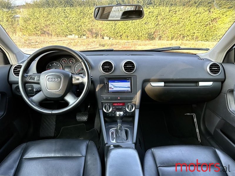2012' Audi A3 photo #3