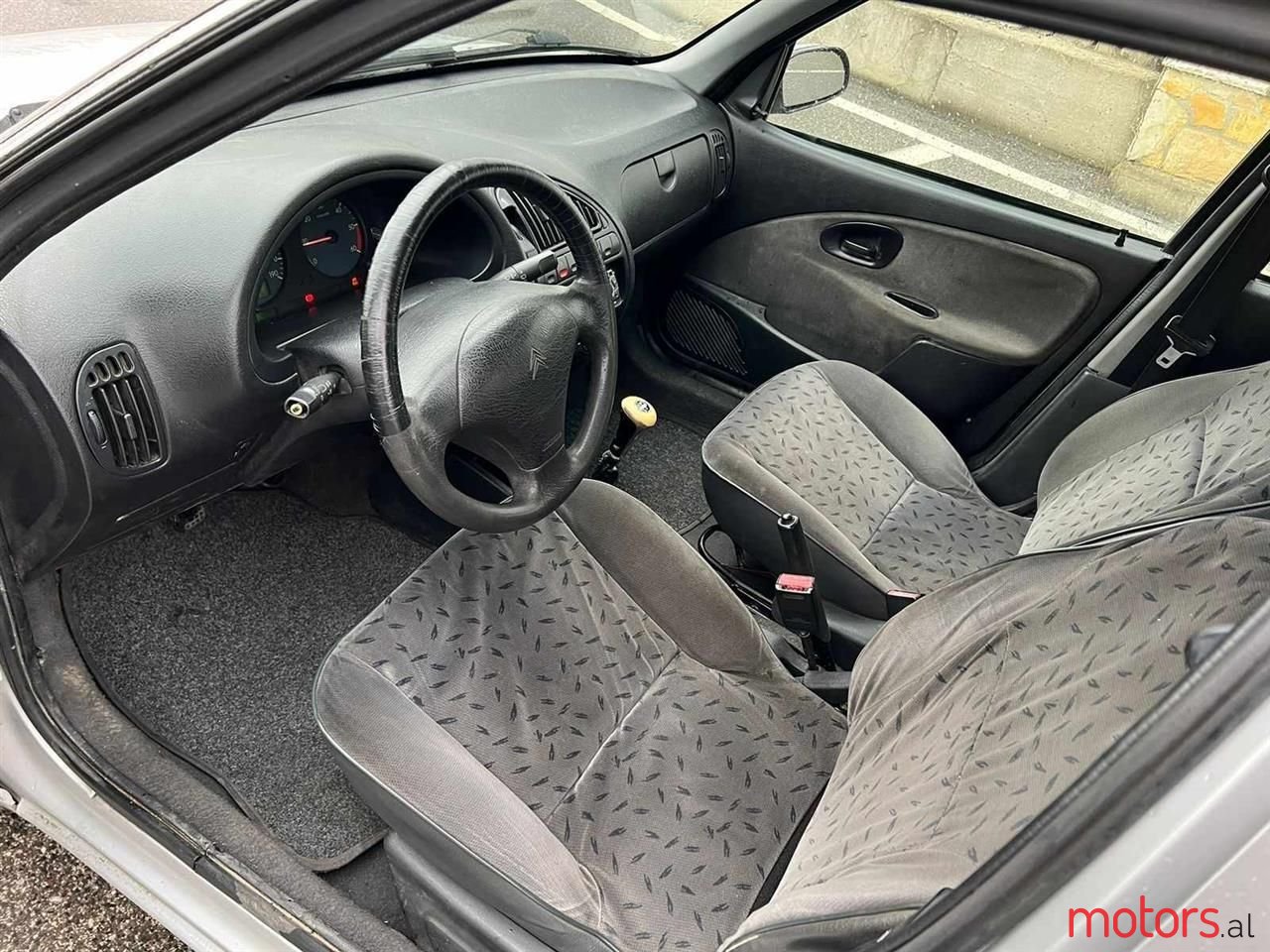 2000' Citroen Saxo photo #4