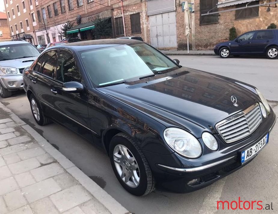 2005' Mercedes-Benz E 200 photo #6