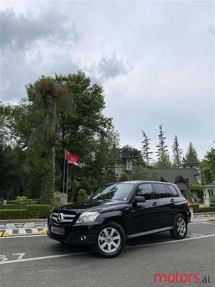 2010' Mercedes-Benz GLK 220 photo #6