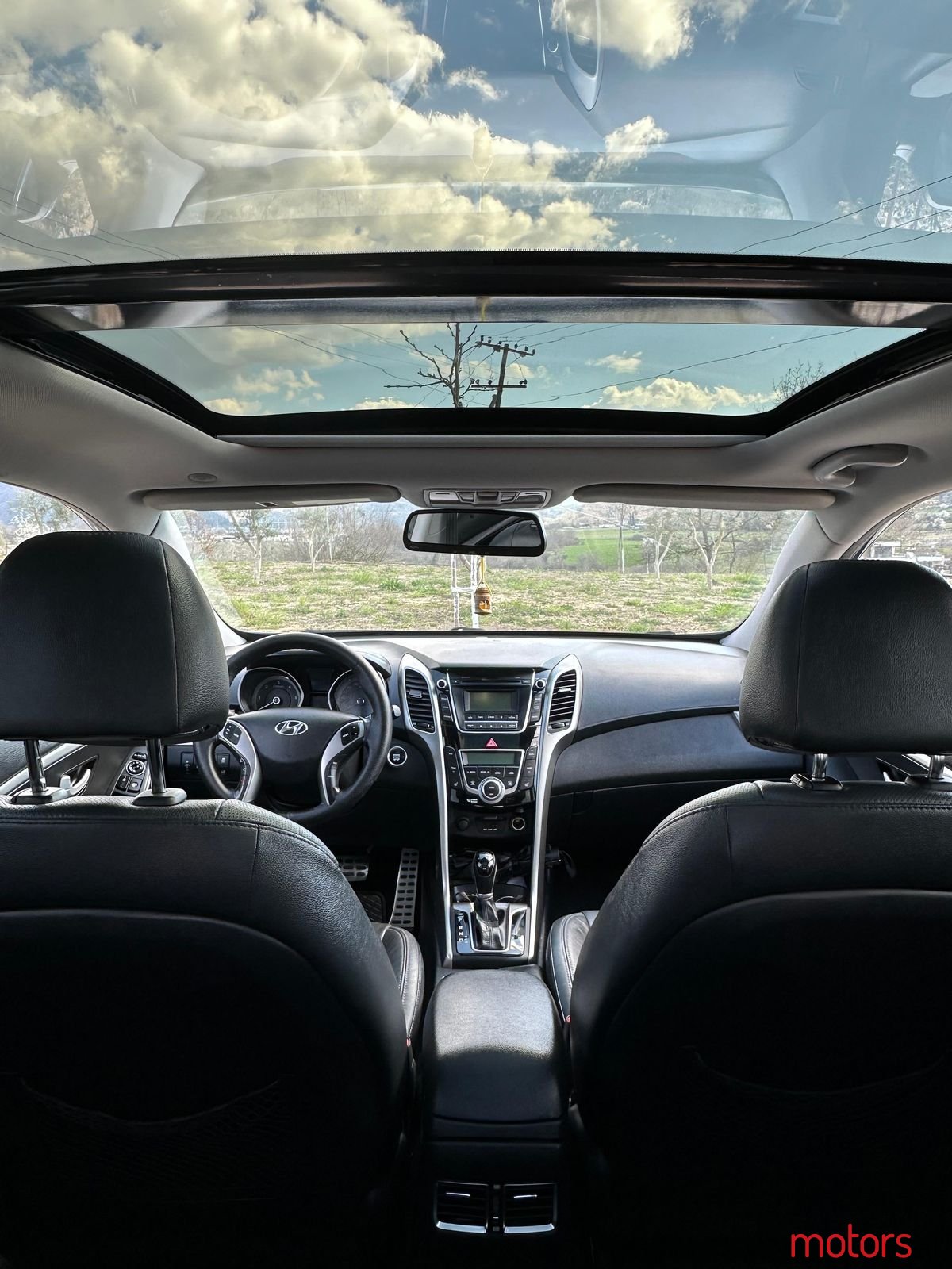 2012' Hyundai i30 photo #5
