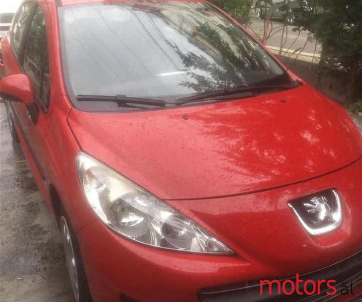 2010' Peugeot 207 photo #2