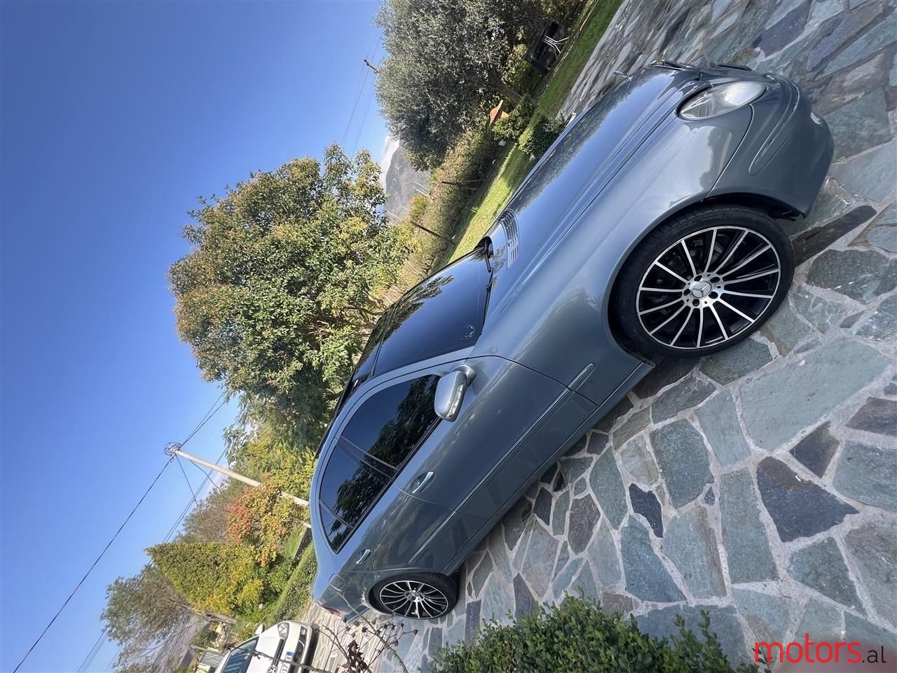 2007' Mercedes-Benz 320 photo #1