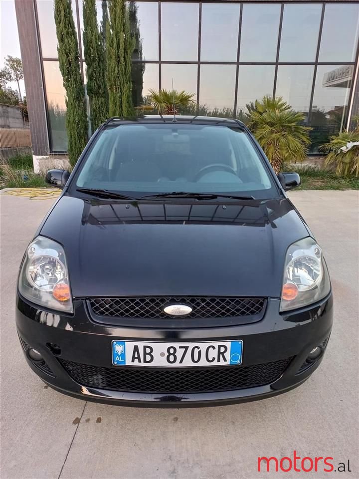 2006' Ford Fiesta photo #2