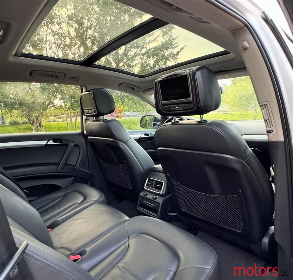 2011' Audi Q7 photo #4