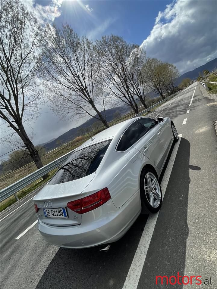 2011' Audi A5 photo #2