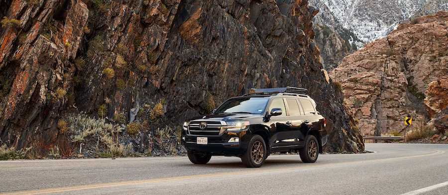 New Toyota Land Cruiser To Debut In April 2021: Report