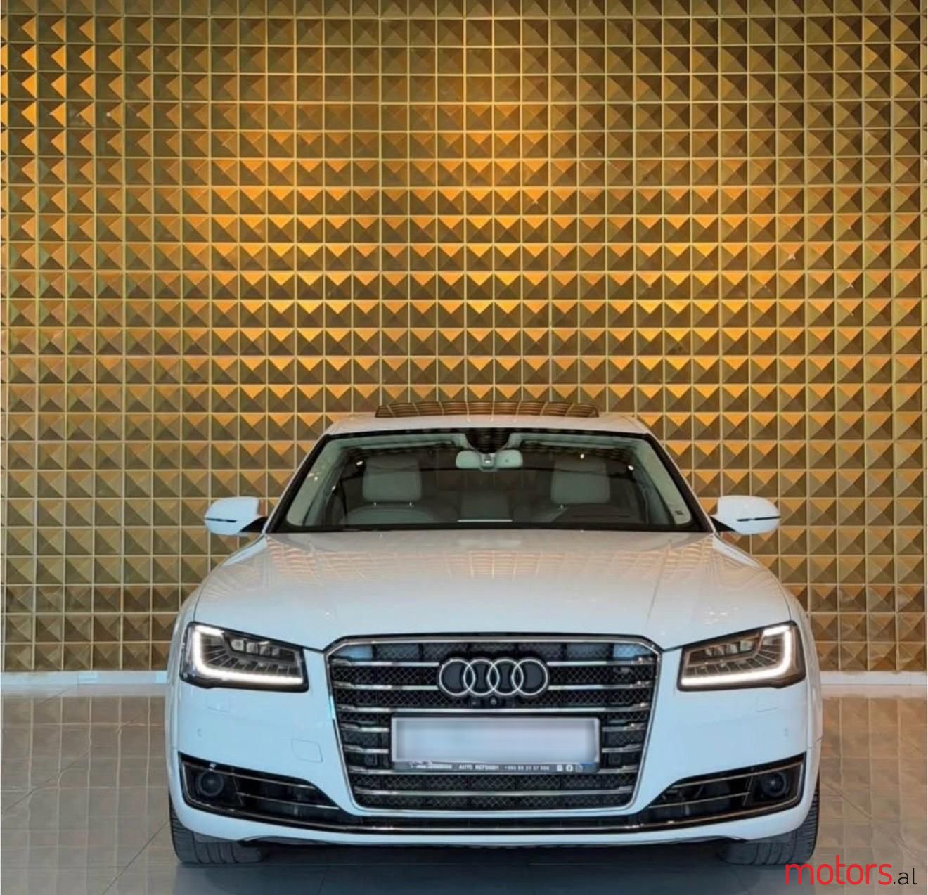 2015' Audi A8 photo #2