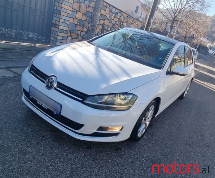 2013' Volkswagen Golf photo #1