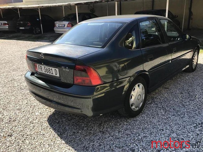 2001' Opel Vectra photo #2