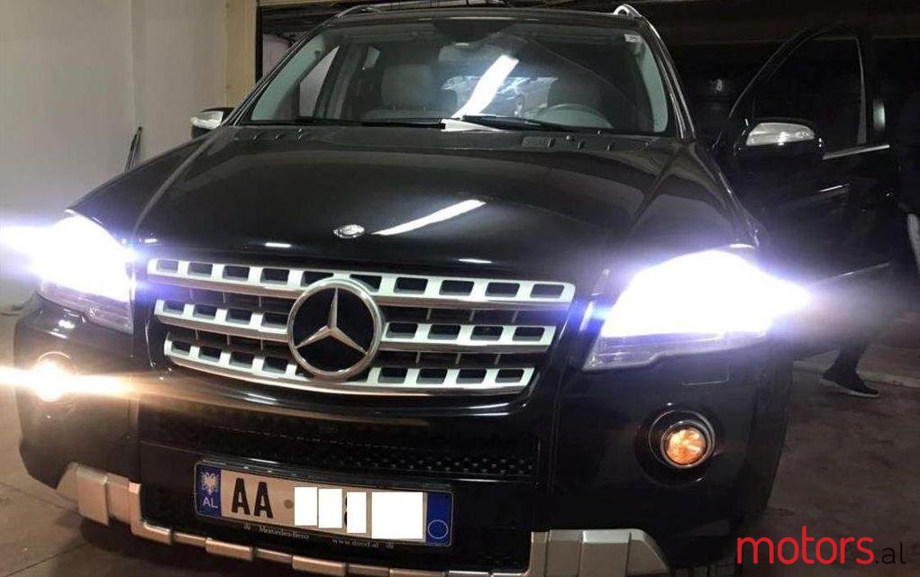 2009' Mercedes-Benz ML 320 photo #1