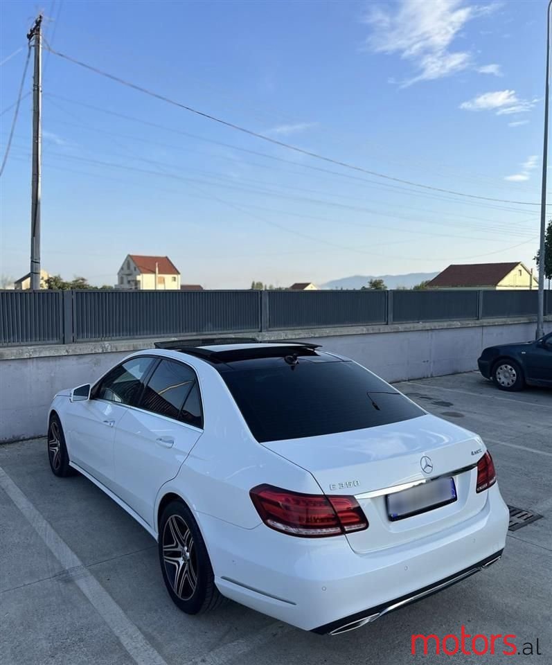 2014' Mercedes-Benz E 250 photo #6