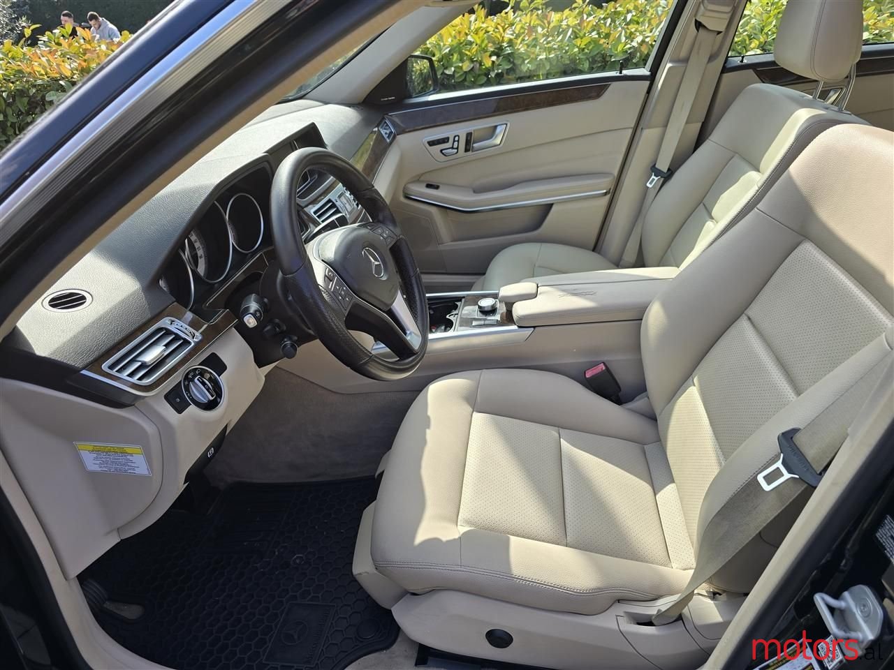 2014' Mercedes-Benz E 250 photo #4