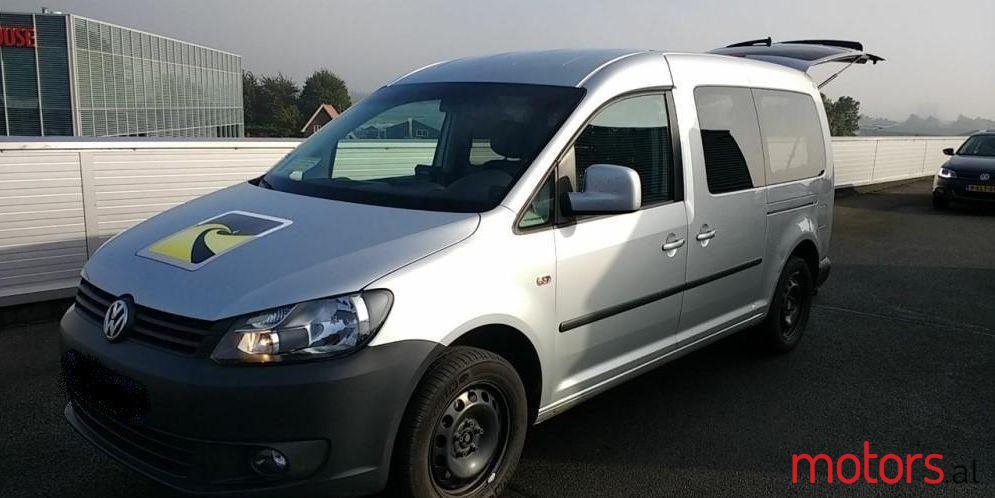 2012' Volkswagen Caddy photo #1