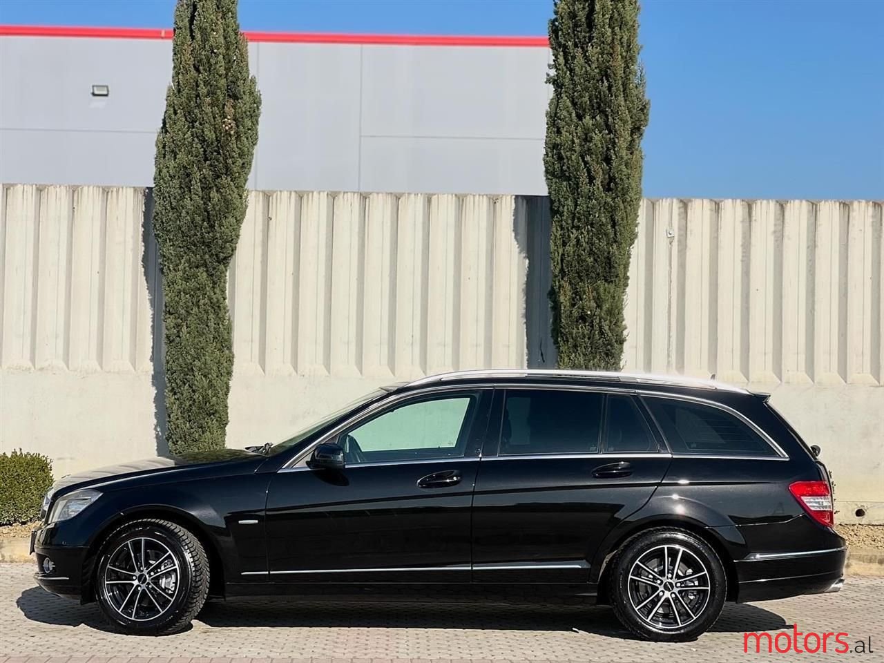 2009' Mercedes-Benz C 220 photo #2