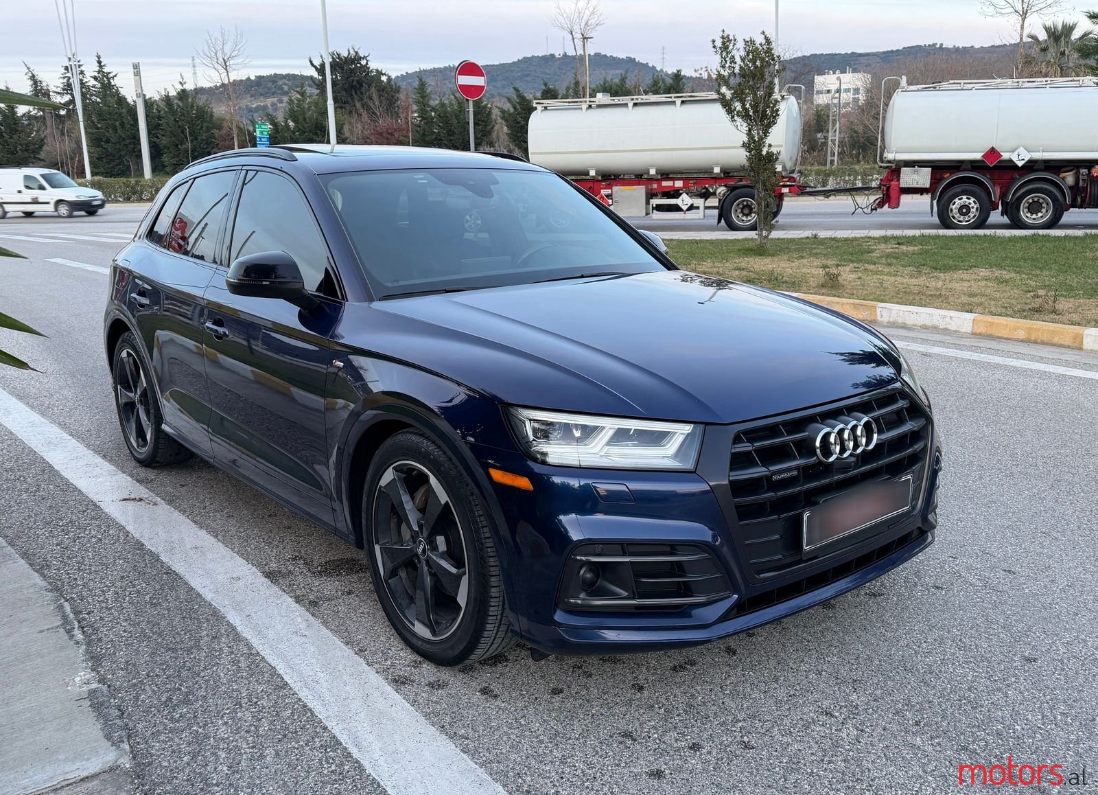 2020' Audi Q5 photo #1