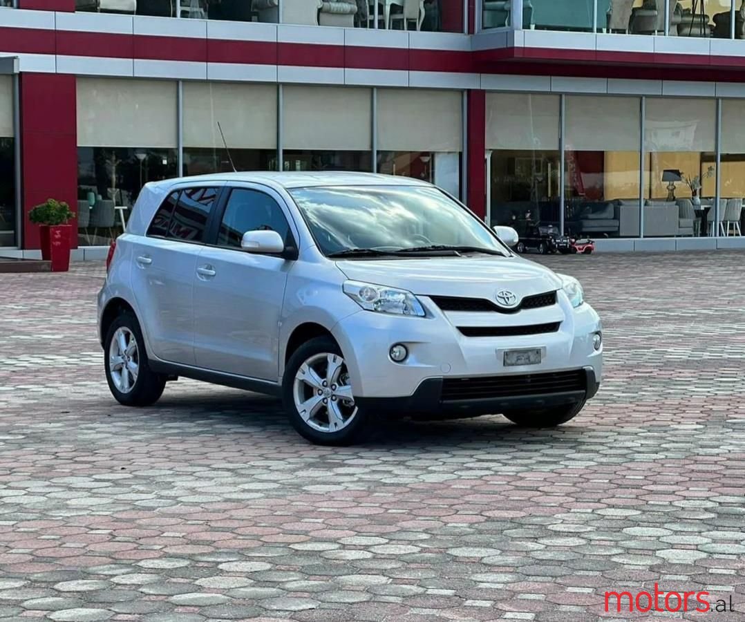 2009' Toyota Urban Cruiser photo #2