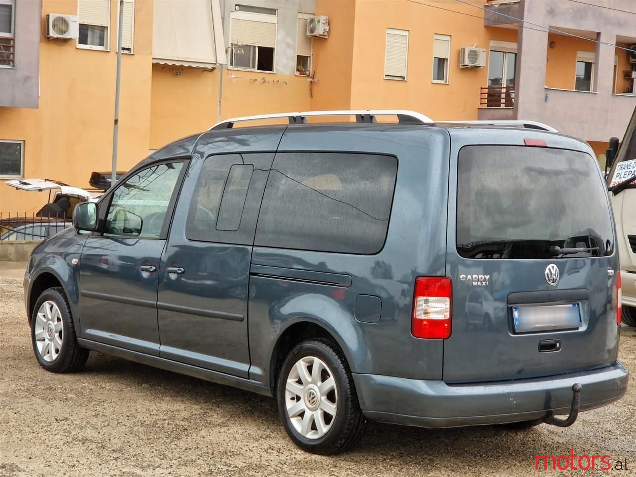 2009' Volkswagen Caddy photo #1