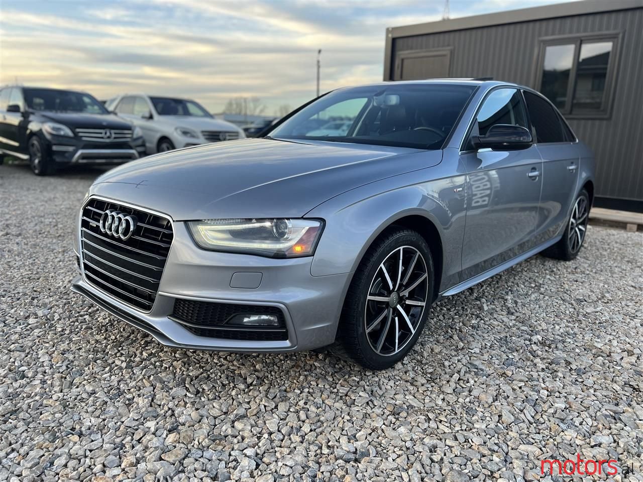 2015' Audi A4 photo #2