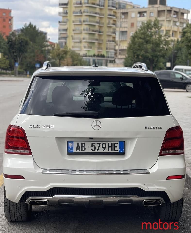 2013' Mercedes-Benz GLK 250 photo #2