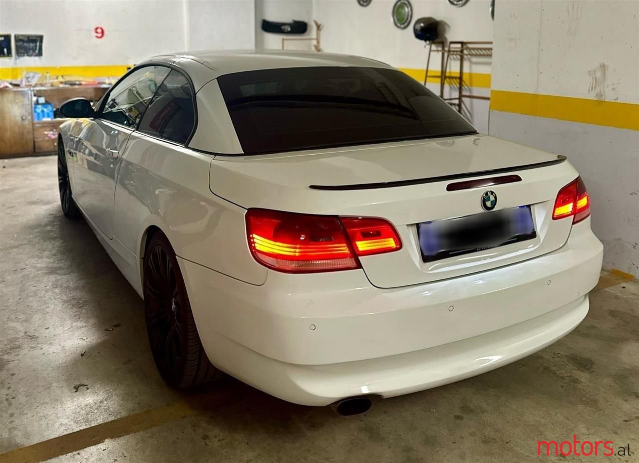 2008' BMW 320 photo #6